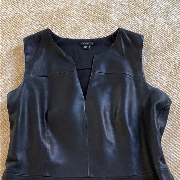 Black theory leather top - Picture 3 of 6